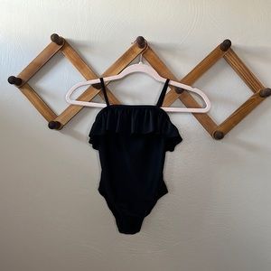 Old Navy girls size S swimsuit. EUC!